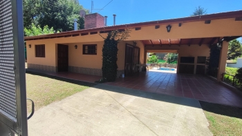 CASA CON PILETA EN VENTA EN SAN ANTONIO DE ARREDONDO, CORDOBA