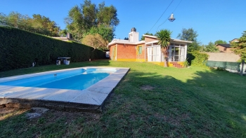 CHALET CON PILETA EN VENTA EN SAN ANTONIO DE ARREDONDO, CORDOBA
